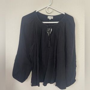 BNWT Wonderly Black Boho Blouse with Tassel Tie – Size XL